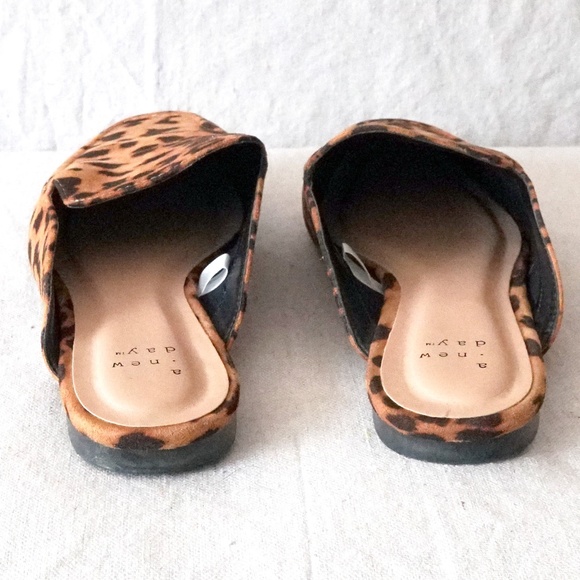 A New Day Women 6 Mabel Microsuede Square Toe Leopard Print Mules - Picture 5 of 13